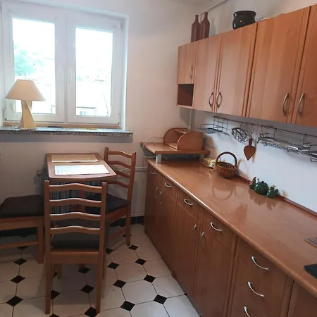 Samodzielne Mieszkanie *